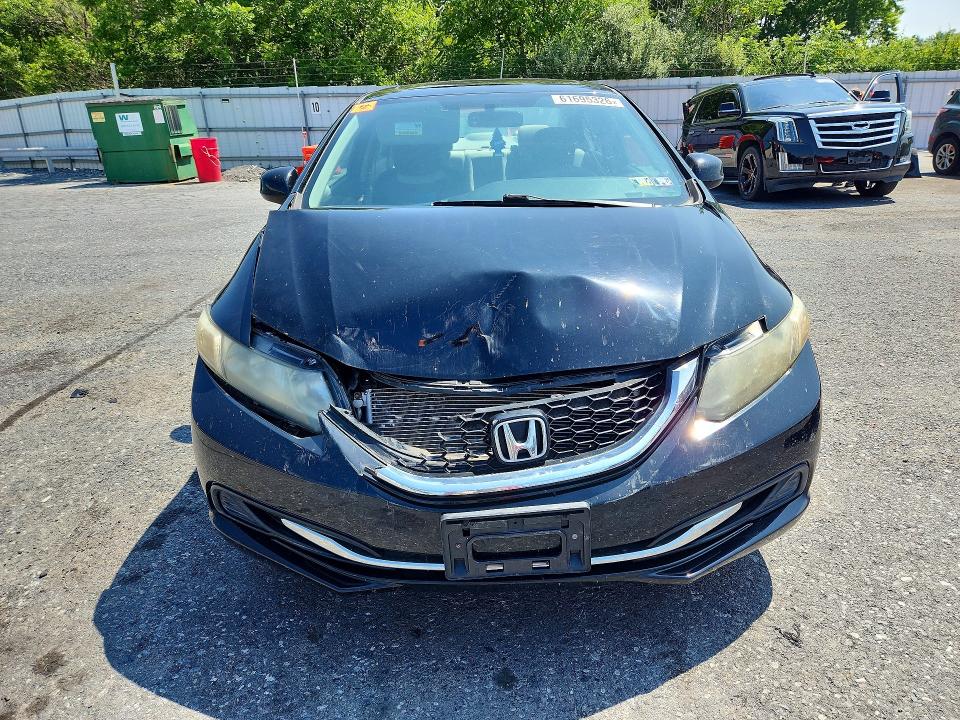Photo 5 from auction – 2013 HONDA CIVIC with VIN 2HGFB2F82DH537033