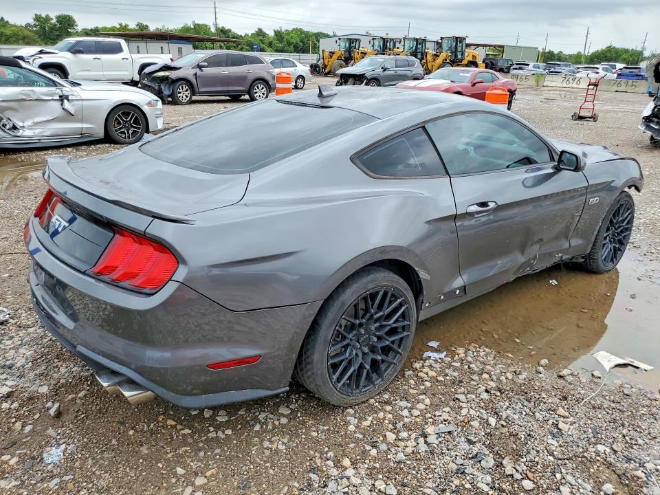 Photo 3 from auction – 2021 FORD MUSTANG with VIN 1FA6P8CF2M5140408