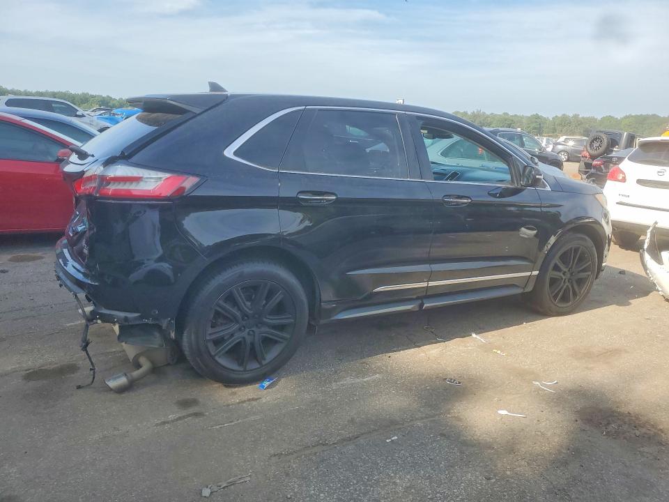 Zdjęcie 3 z aukcji – 2019 FORD EDGE z VIN 2FMPK3K98KBB11883
