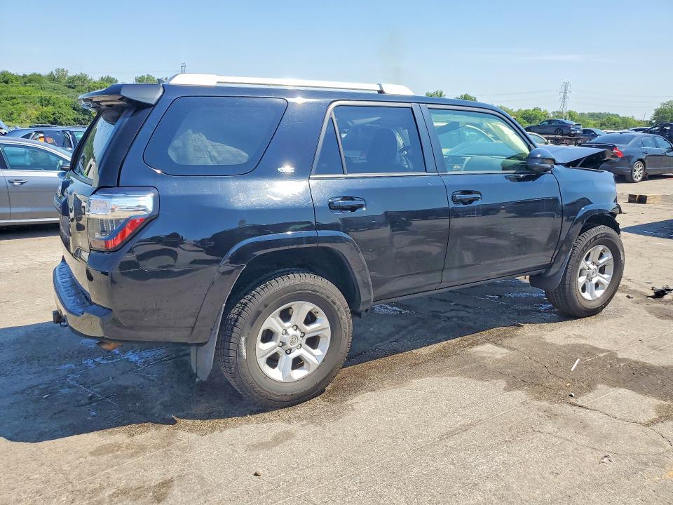 Zdjęcie 3 z aukcji – 2014 TOYOTA 4RUNNER z VIN JTEBU5JR0E5198897