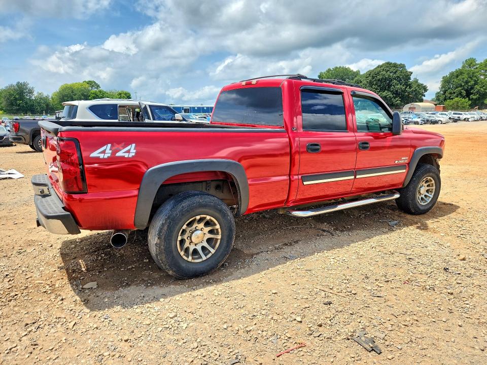 Photo 3 from auction – 2006 CHEVROLET SILVERADO with VIN 1GCHK23D16F248092