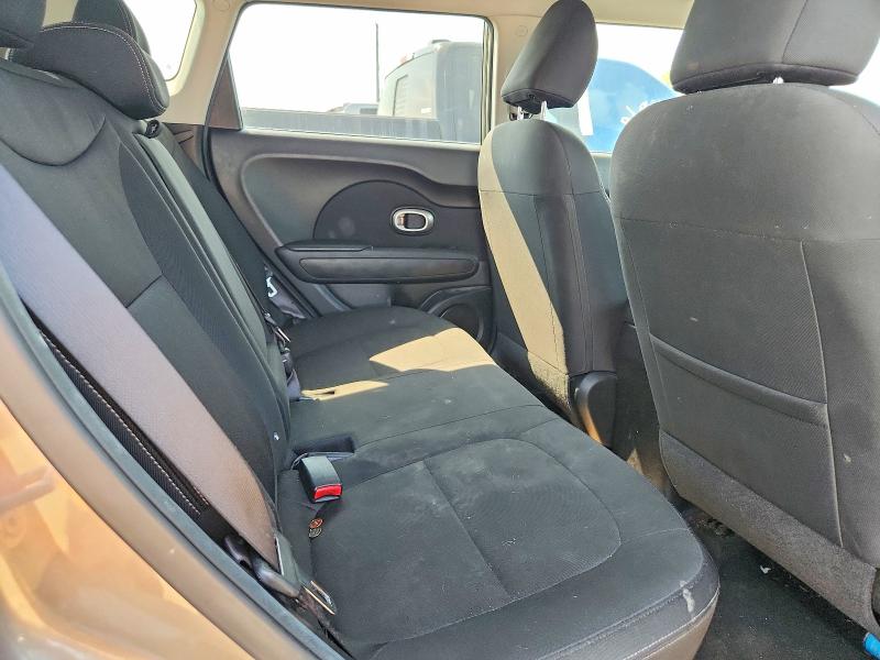 Photo 10 from auction – 2014 KIA SOUL with VIN KNDJN2A29E7053327