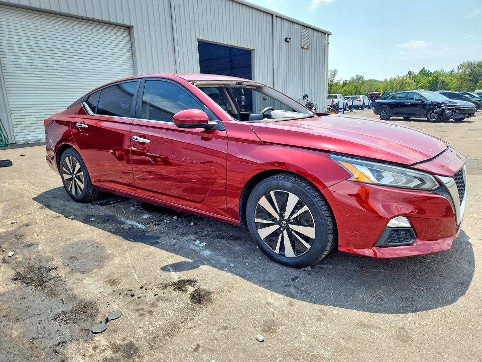 Photo 4 from auction – 2022 NISSAN ALTIMA with VIN 1N4BL4DV1NN331876