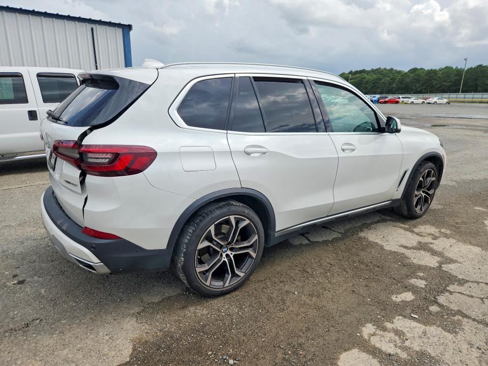 Photo 3 from auction – 2022 BMW X5 with VIN 5UXCR4C06N9K28074