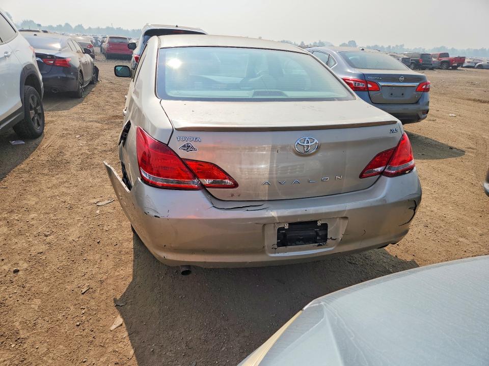 Photo 6 from auction – 2006 TOYOTA AVALON with VIN 4T1BK36B26U165302