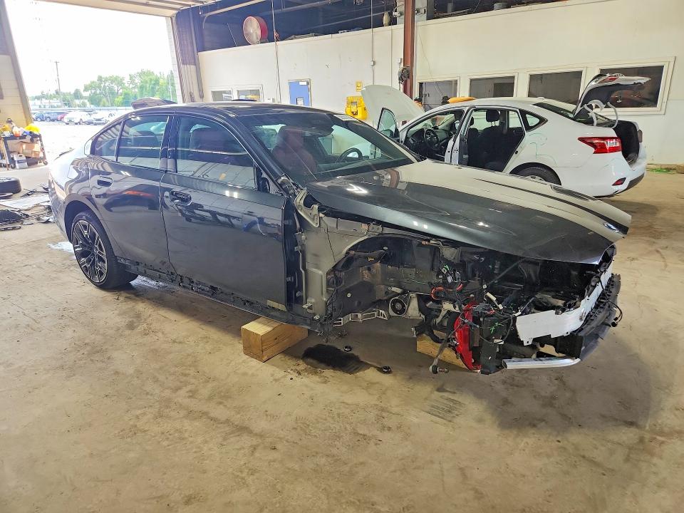 Photo 4 from auction – 2025 BMW I5 with VIN WBY13HG06SCT42679