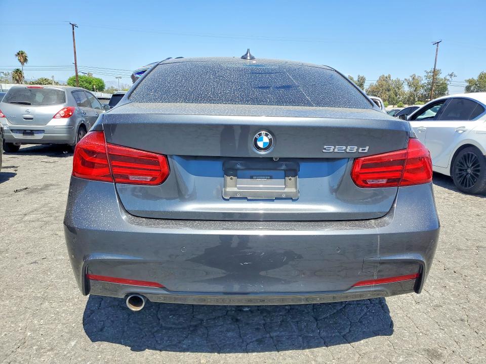 Photo 6 from auction – 2016 BMW 328 with VIN WBA8E5C51GK388392