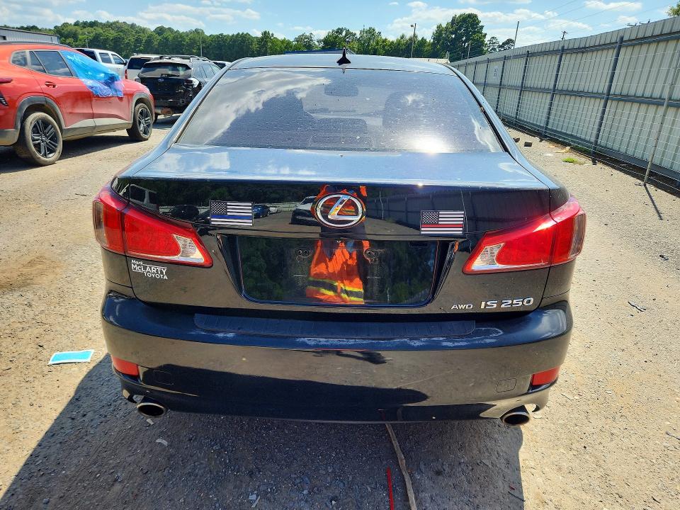 Photo 6 from auction – 2013 LEXUS IS with VIN JTHCF5C25D5063074