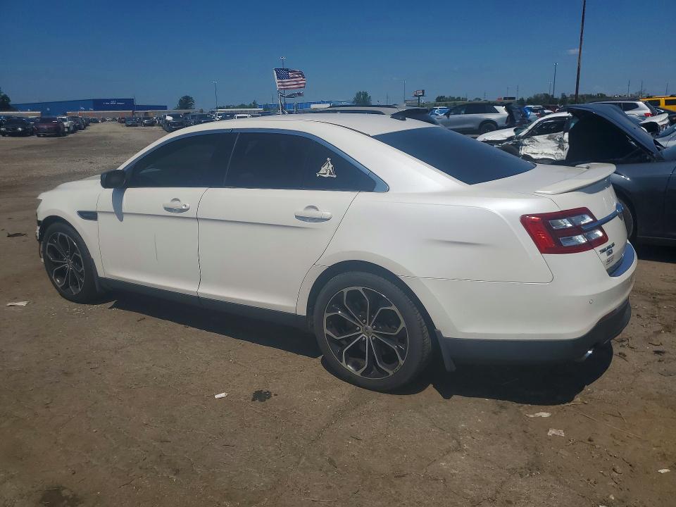 Photo 2 from auction – 2013 FORD TAURUS with VIN 1FAHP2KT3DG101523