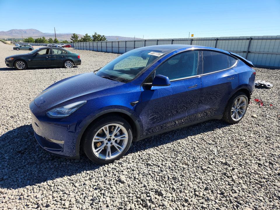 TESLA MODEL Y 2021 with VIN 5YJYGDEE0MF146089 - Photo from auction