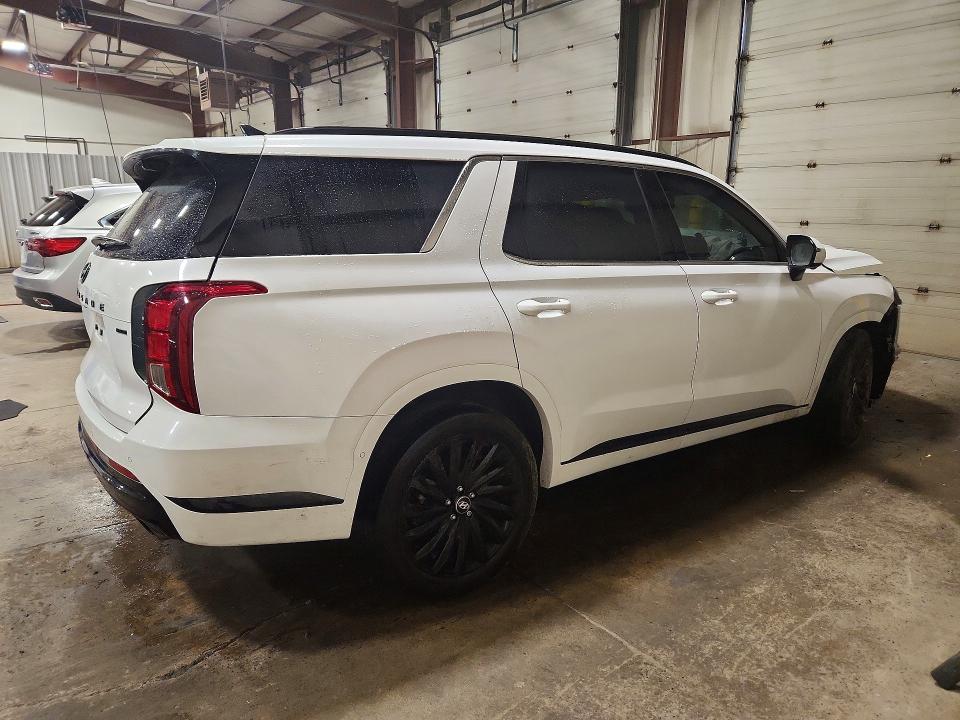 Снимка 3 от търг – 2025 HYUNDAI PALISADE с VIN KM8R7DGE7SU881721