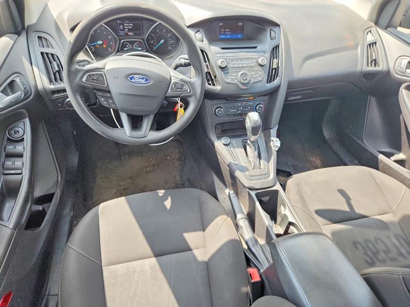 Photo 8 from auction – 2015 FORD FOCUS with VIN 1FADP3F29FL270185
