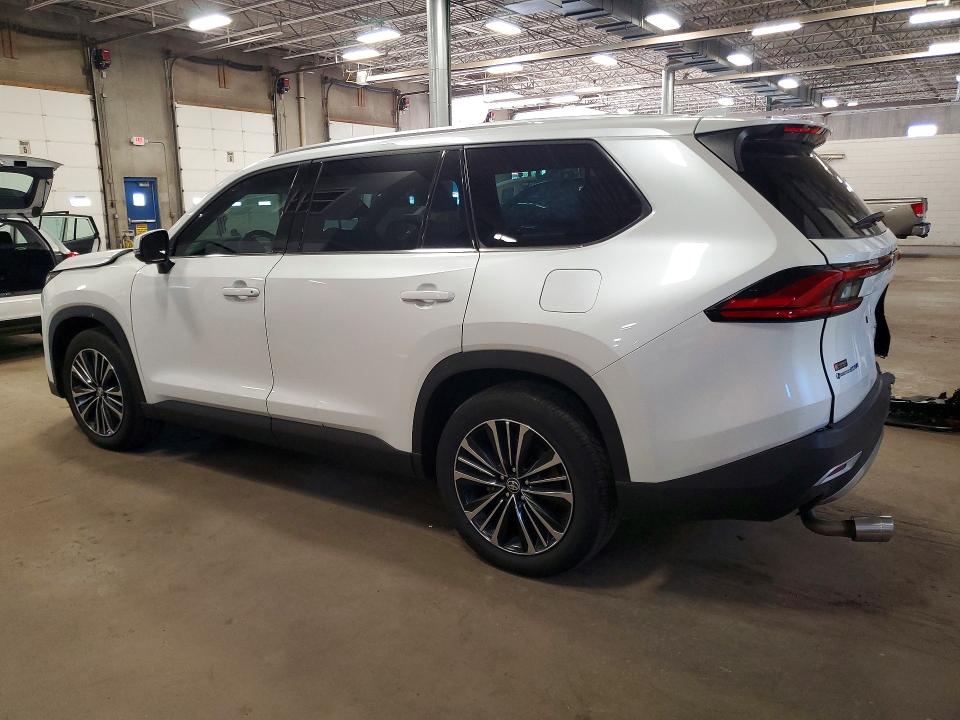 Photo 2 from auction – 2024 TOYOTA GRAND HIGHLANDER HYBRID with VIN 5TDADAB5XRS003019