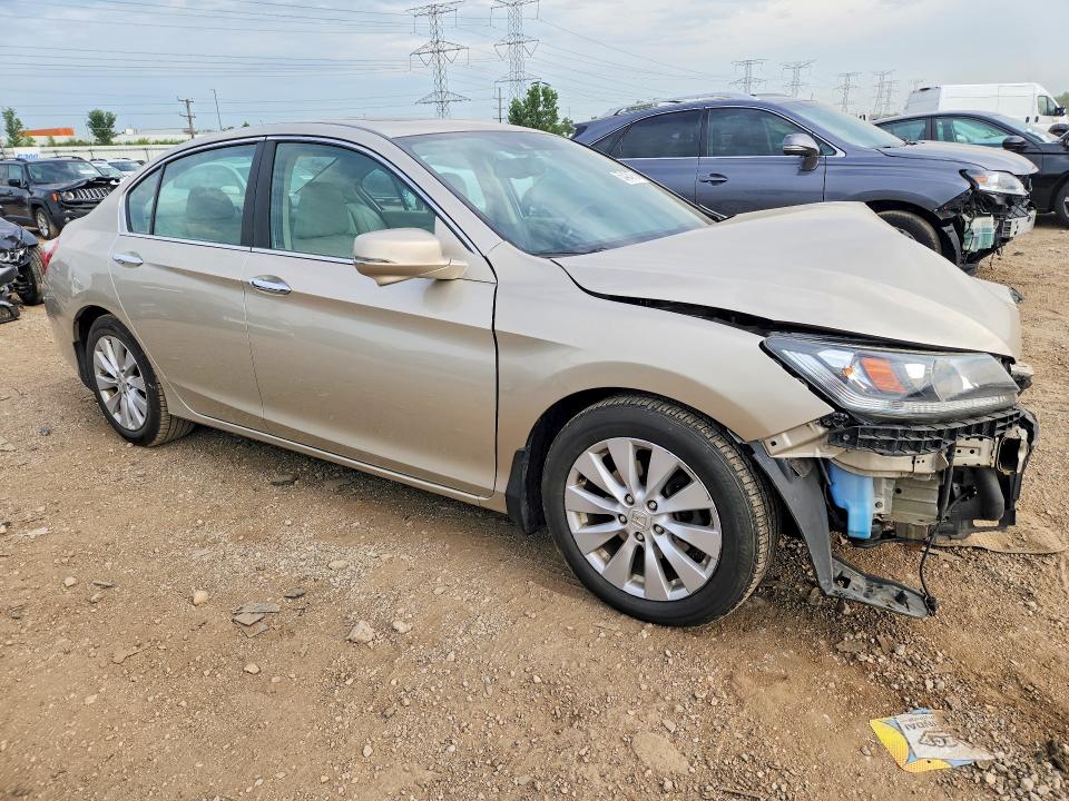Photo 4 from auction – 2014 HONDA ACCORD with VIN 1HGCR2F87EA187297
