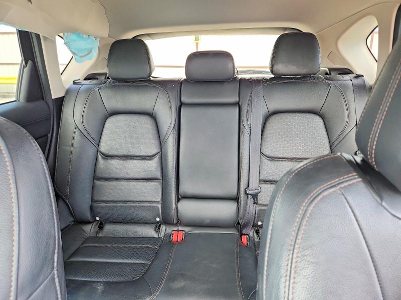 Photo 10 from auction – 2017 MAZDA CX-5 with VIN JM3KFADL0H0211882