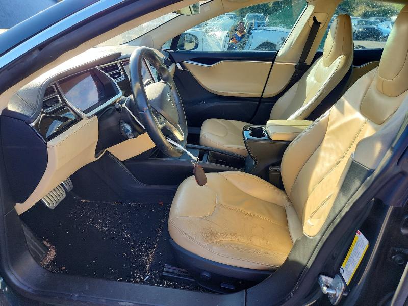 Photo 7 from auction – 2014 TESLA MODEL S with VIN 5YJSA1H16EFP32943