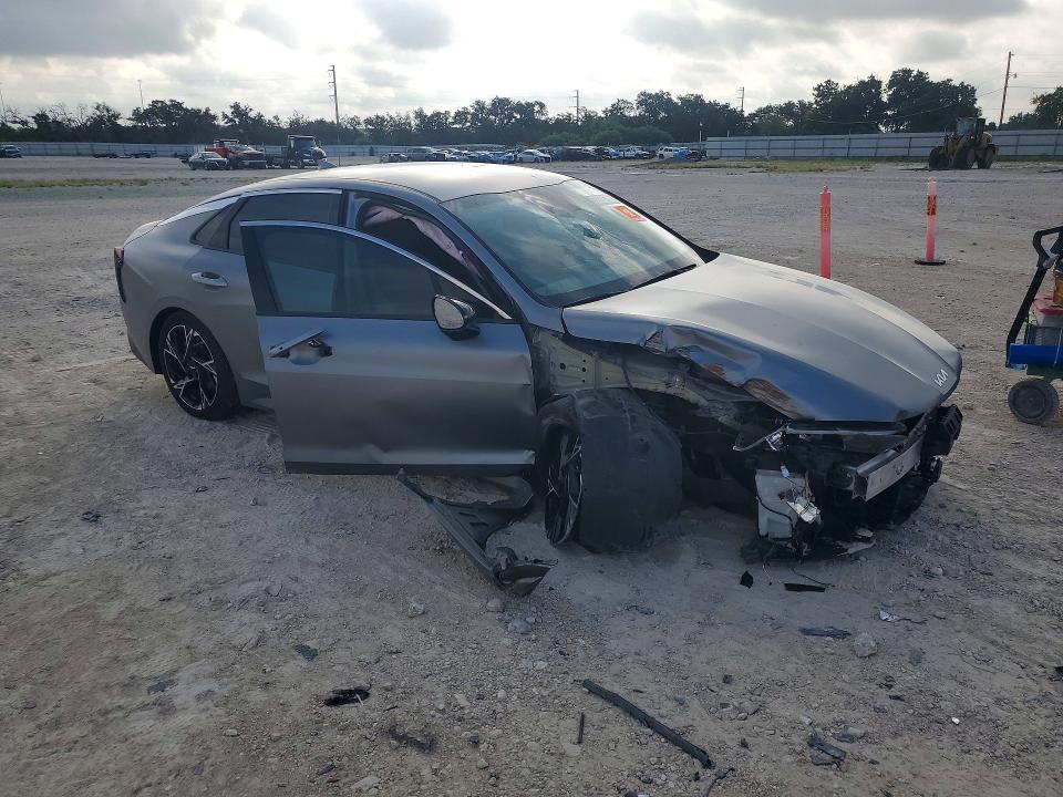 Photo 4 from auction – 2025 KIA K5 with VIN KNAG64J72S5281284