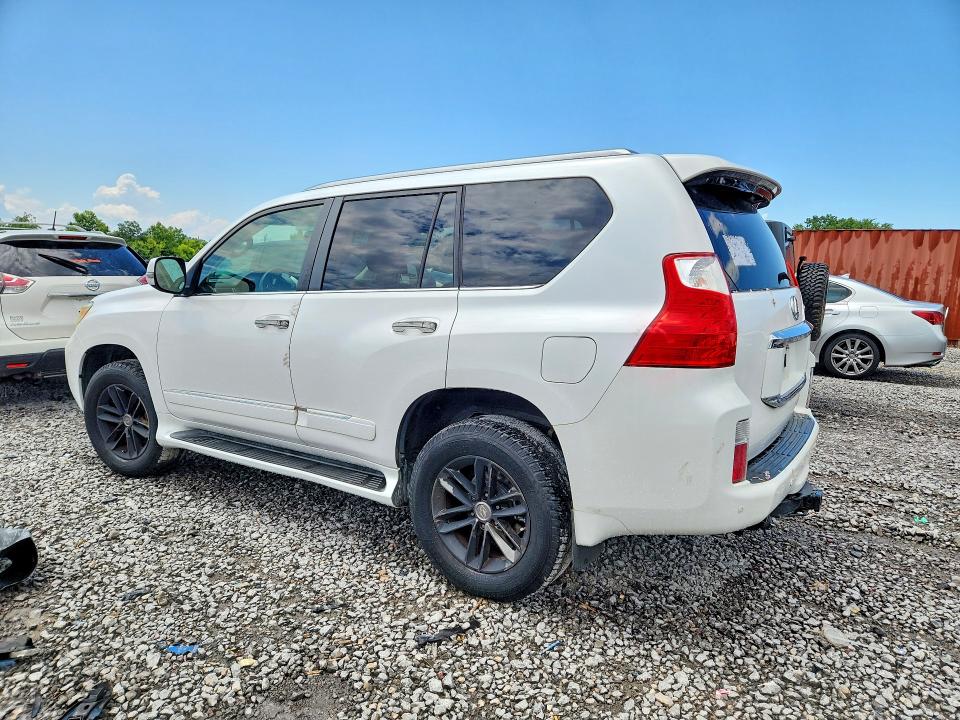 Photo 2 from auction – 2013 LEXUS GX with VIN JTJBM7FXXD5052610