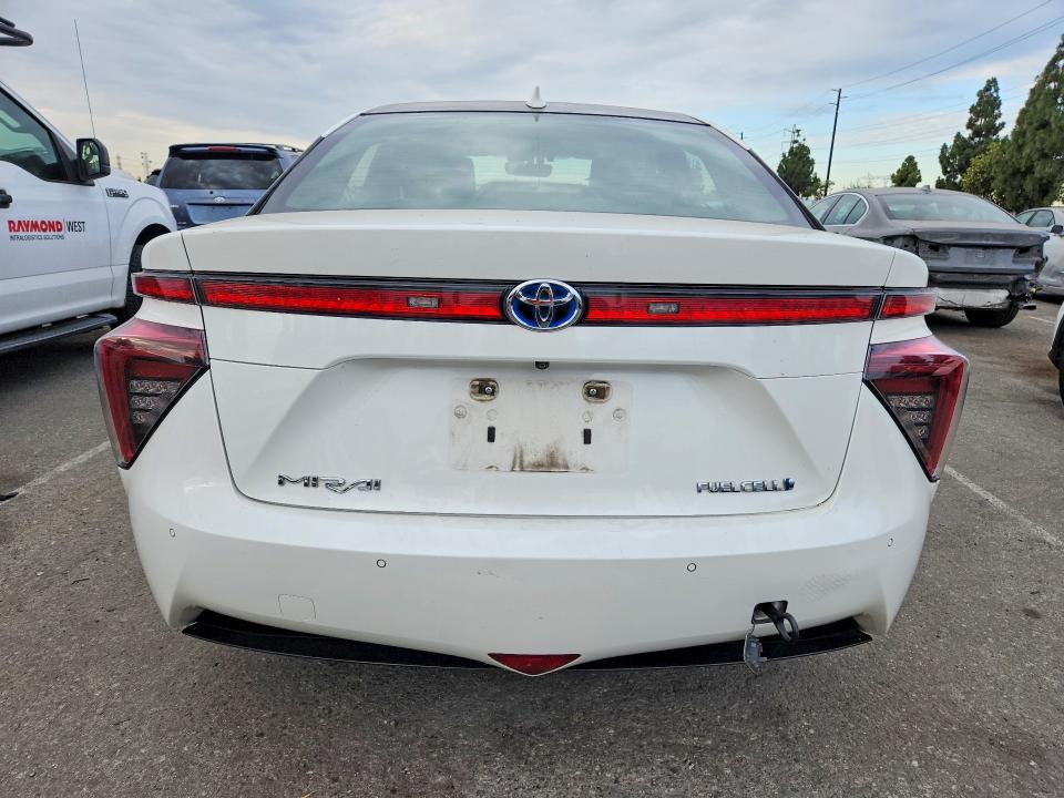 Photo 6 from auction – 2016 TOYOTA MIRAI with VIN JTDBVRBD2GA000634