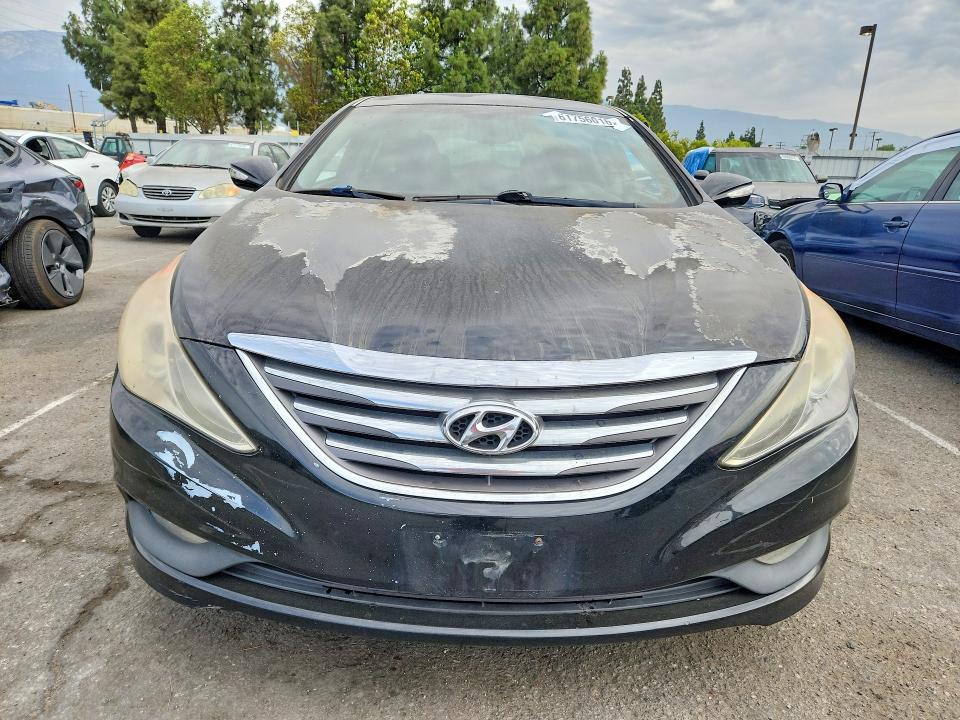 Photo 5 from auction – 2014 HYUNDAI SONATA with VIN 5NPEC4ACXEH924985