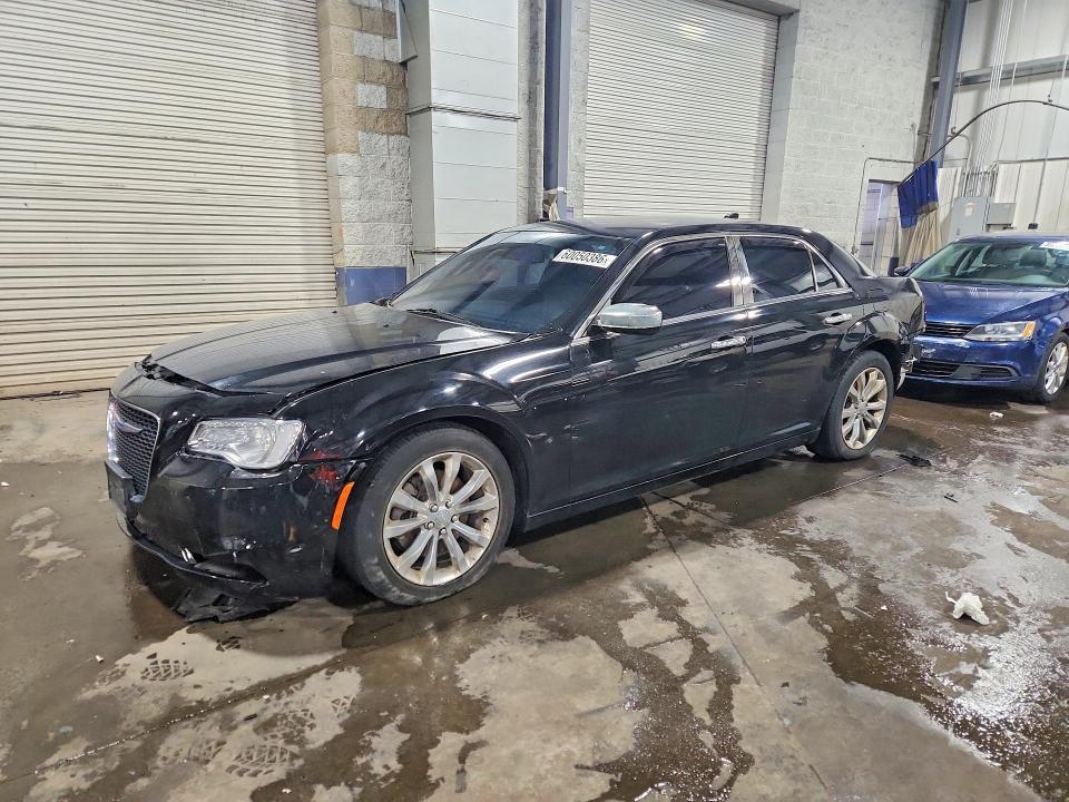 CHRYSLER 300 2018 with VIN 2C3CCARG7JH226760 - Photo from auction