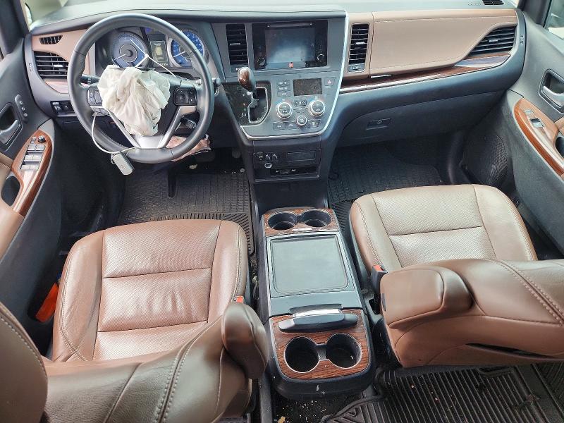Photo 8 from auction – 2015 TOYOTA SIENNA with VIN 5TDYK3DC3FS617417
