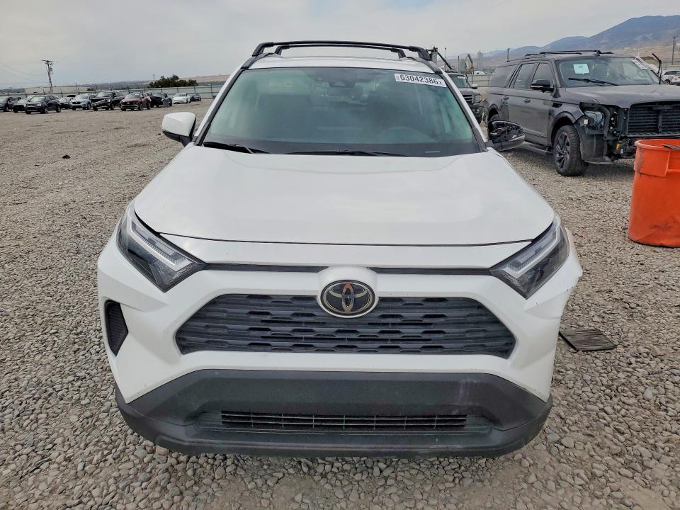 Foto 5 de la subasta – 2023 TOYOTA RAV4 con VIN 2T3P1RFV5PC356115