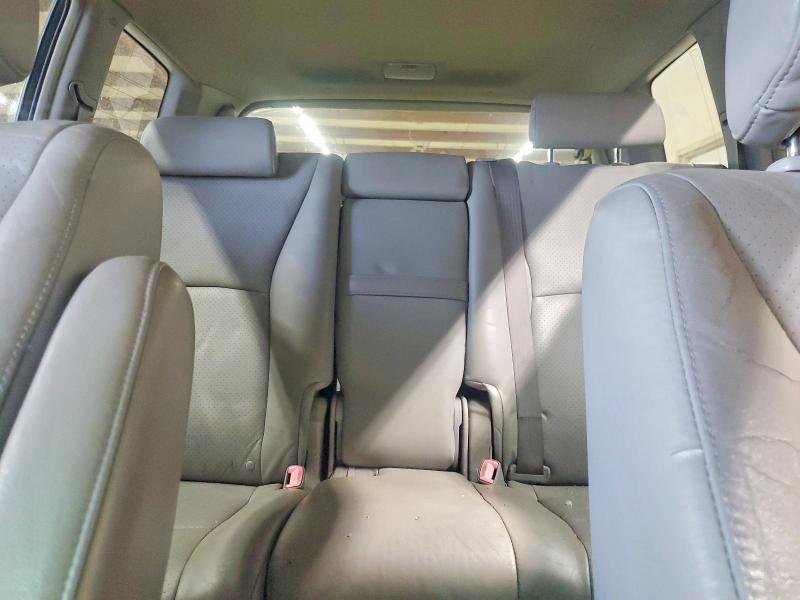 Photo 10 from auction – 2005 TOYOTA HIGHLANDER with VIN JTEEP21A150097085
