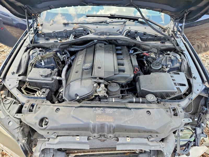 Photo 11 from auction – 2004 BMW 525 with VIN WBANA53584B853115