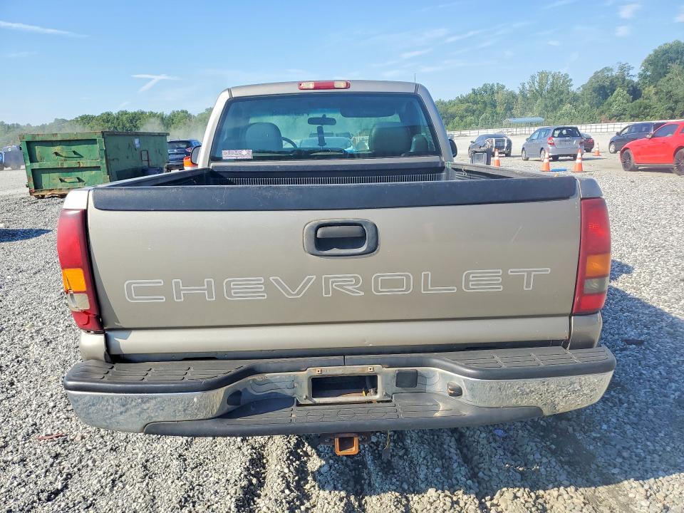 Photo 6 from auction – 2000 CHEVROLET SILVERADO with VIN 1GCEC14W5YZ348563