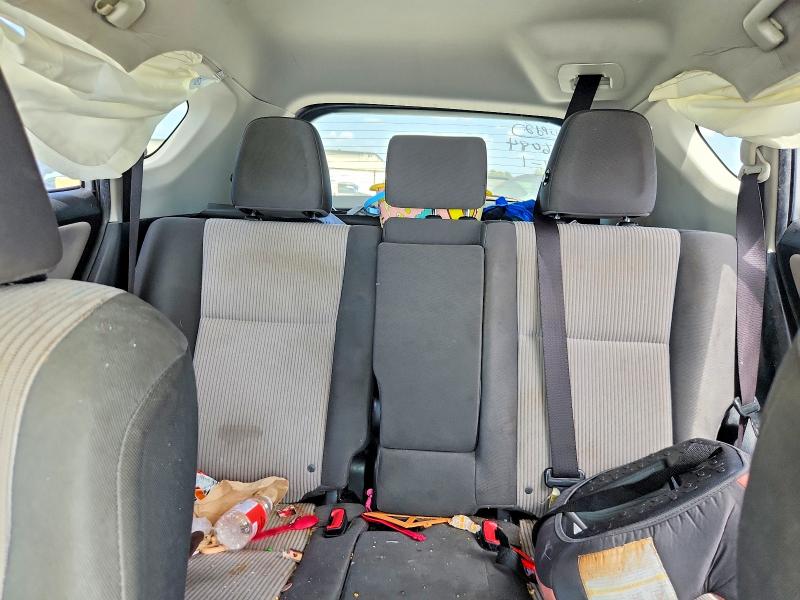 Photo 10 from auction – 2015 TOYOTA RAV4 with VIN JTMZFREV2FJ056765