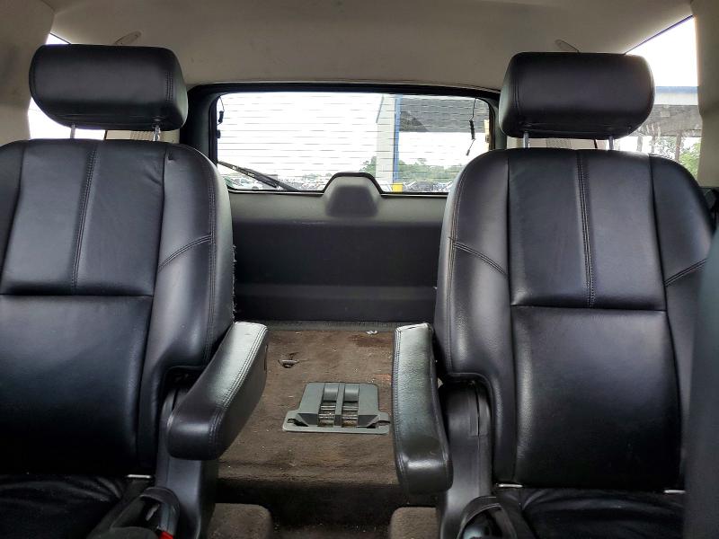 Photo 10 from auction – 2008 CHEVROLET TAHOE with VIN 1GNFC13018R210477