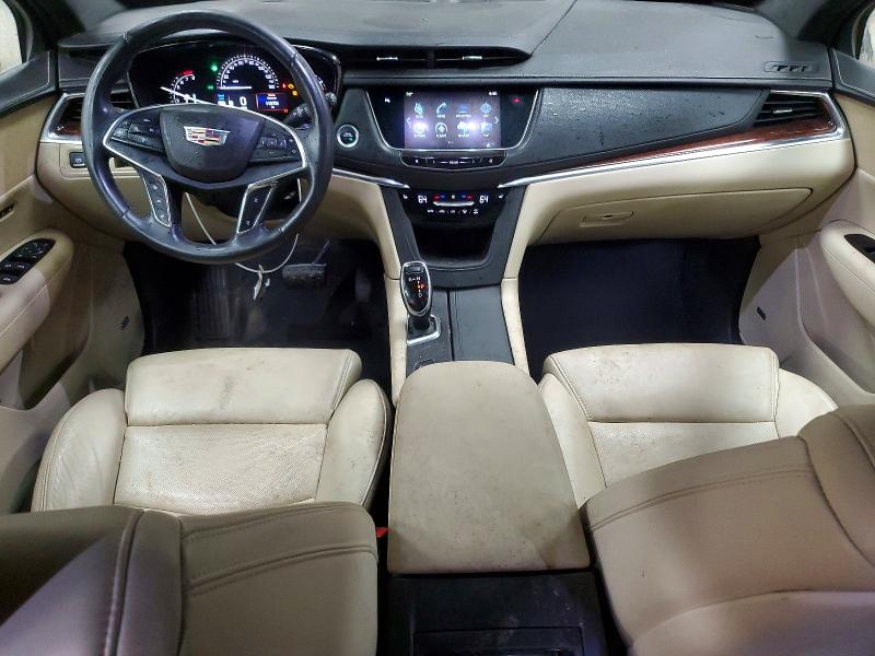 Photo 8 from auction – 2017 CADILLAC XT5 with VIN 1GYKNBRS2HZ117980