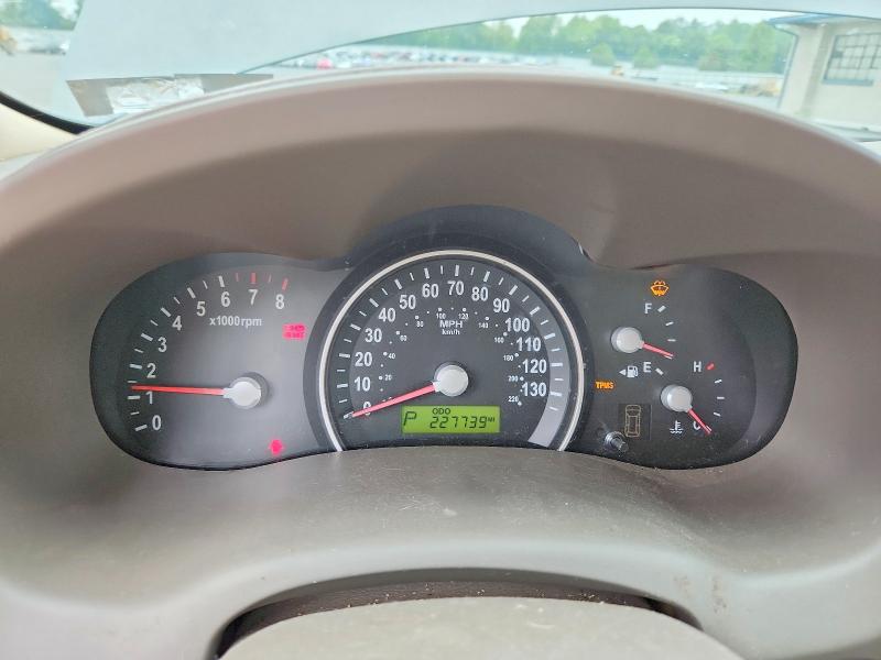 Photo 9 from auction – 2007 KIA SEDONA with VIN KNDMB233X76110834