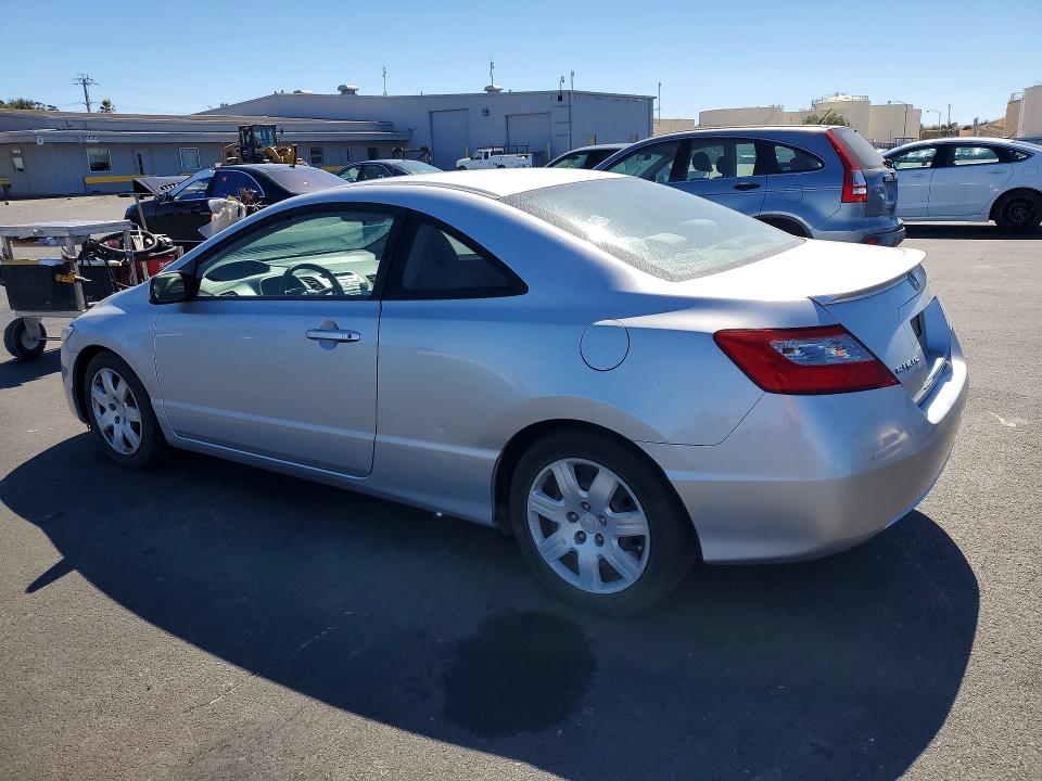 Photo 2 from auction – 2011 HONDA CIVIC with VIN 2HGFG1B62BH510489