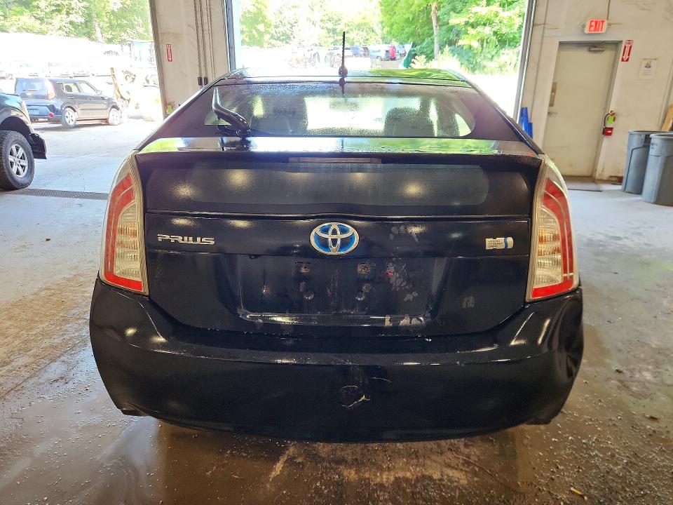 Photo 6 from auction – 2015 TOYOTA PRIUS with VIN JTDKN3DU6F1995539