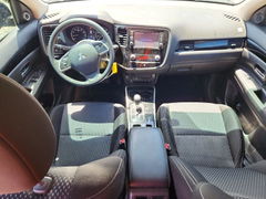 Photo 8 from auction – 2020 MITSUBISHI OUTLANDER with VIN JA4AD2A33LZ045232