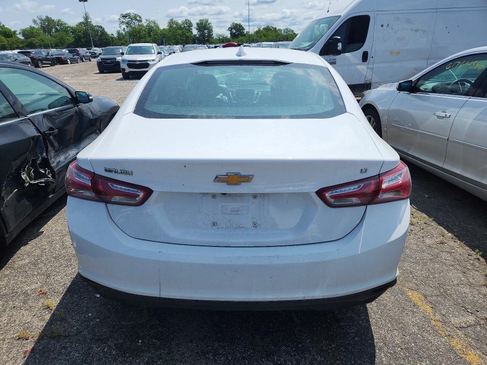 Photo 6 from auction – 2019 CHEVROLET MALIBU with VIN 1G1ZD5ST8KF136630