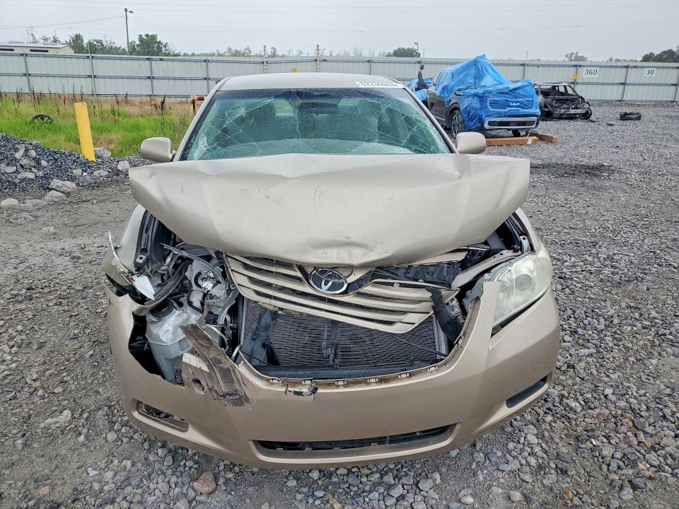Photo 5 from auction – 2007 TOYOTA CAMRY with VIN 4T1BE46K97U628065