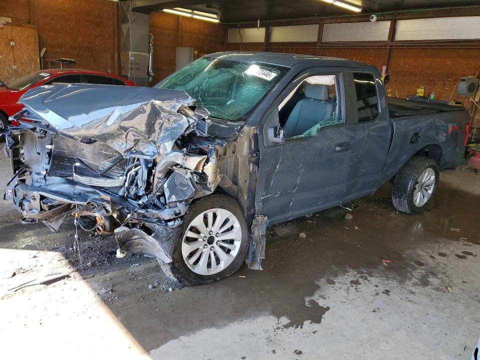 FORD F150 2016 with VIN 1FTEX1EP3GFC06336 - Photo from auction