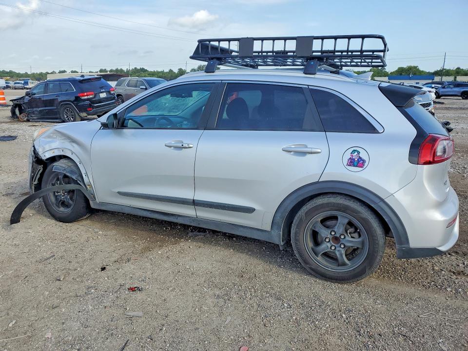 Photo 2 from auction – 2019 KIA NIRO with VIN KNDCB3LC1K5218114