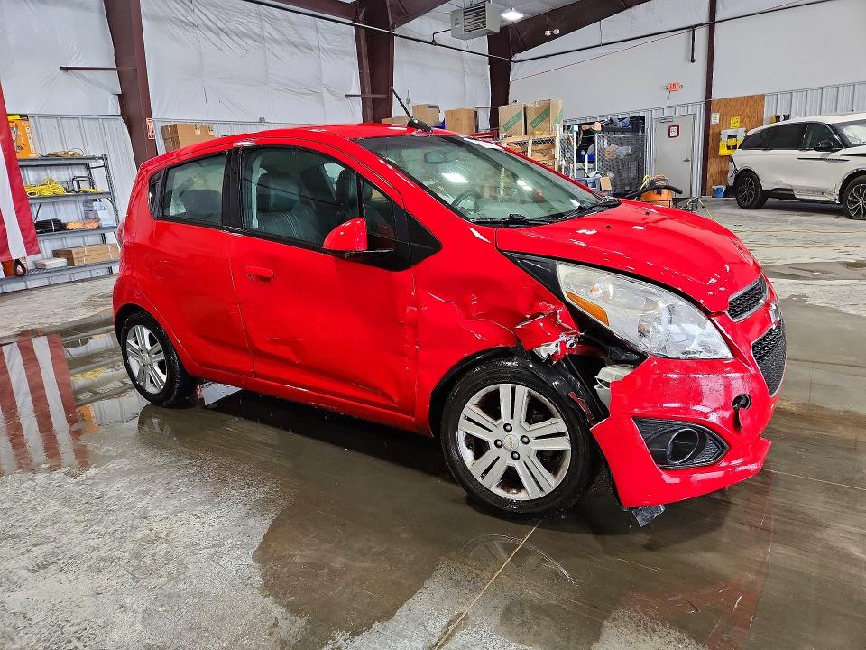 Photo 4 from auction – 2015 CHEVROLET SPARK with VIN KL8CB6S94FC712033
