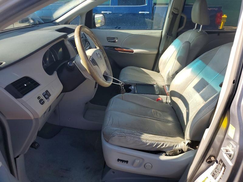 Photo 7 from auction – 2011 TOYOTA SIENNA with VIN 5TDDK3DC8BS001382