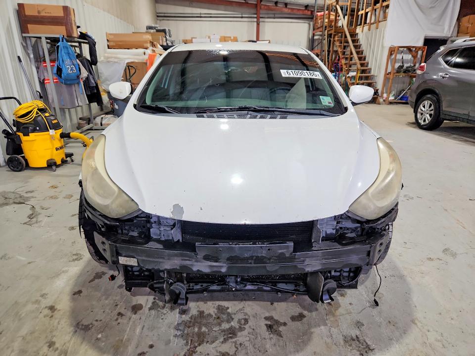 Photo 5 from auction – 2016 HYUNDAI ELANTRA with VIN 5NPDH4AEXGH760185