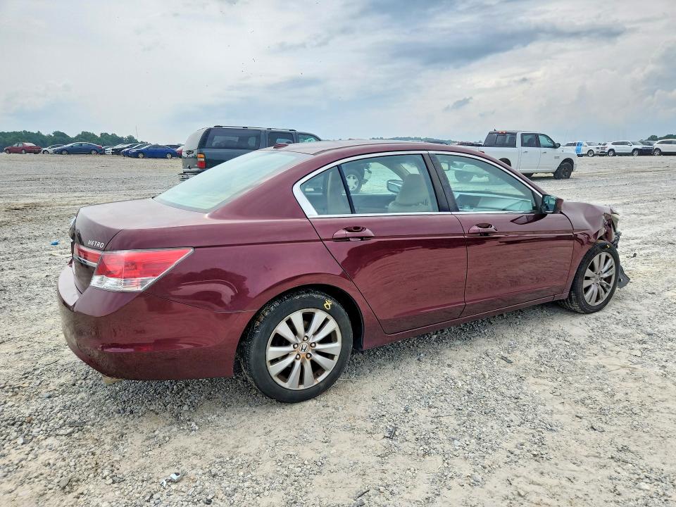 Photo 3 from auction – 2012 HONDA ACCORD with VIN 1HGCP2F84CA206827