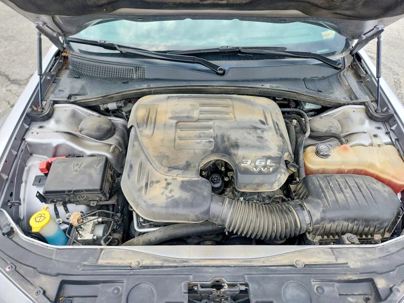 Photo 11 from auction – 2017 CHRYSLER 300 with VIN 2C3CCARG8HH622108
