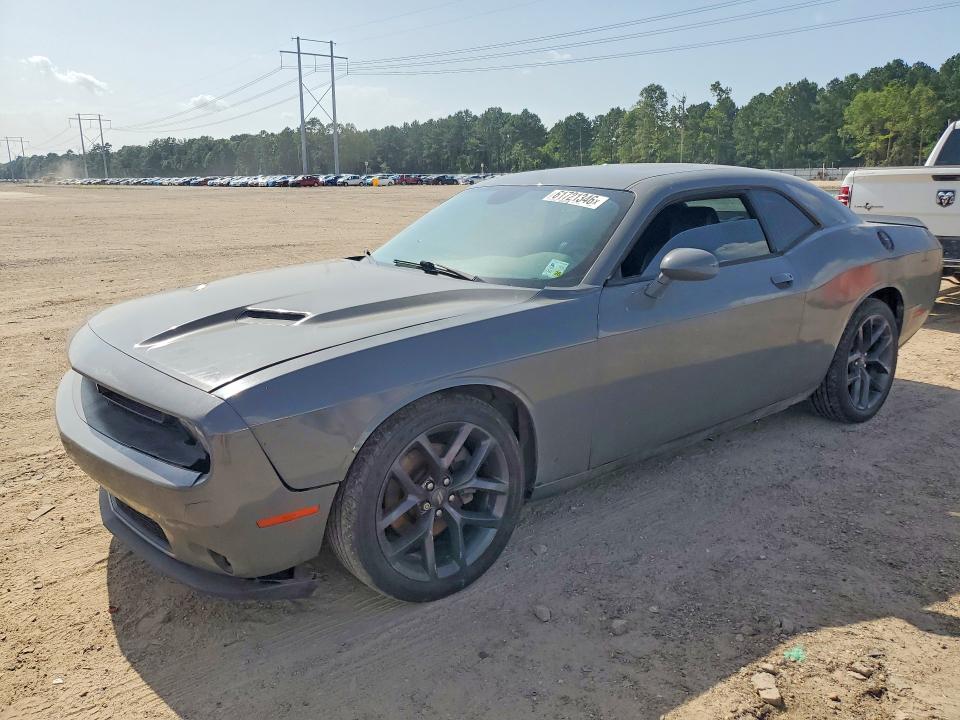 DODGE CHALLENGER 2018 with VIN 2C3CDZAG3JH322215 - Photo from auction