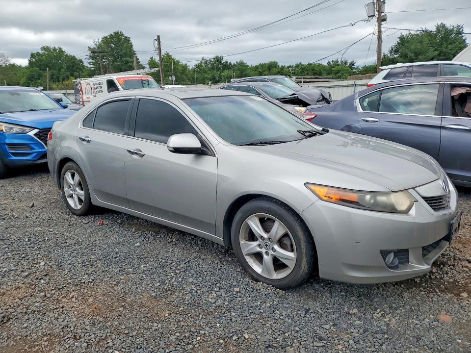 Photo 4 from auction – 2010 ACURA TSX with VIN JH4CU2F60AC036486