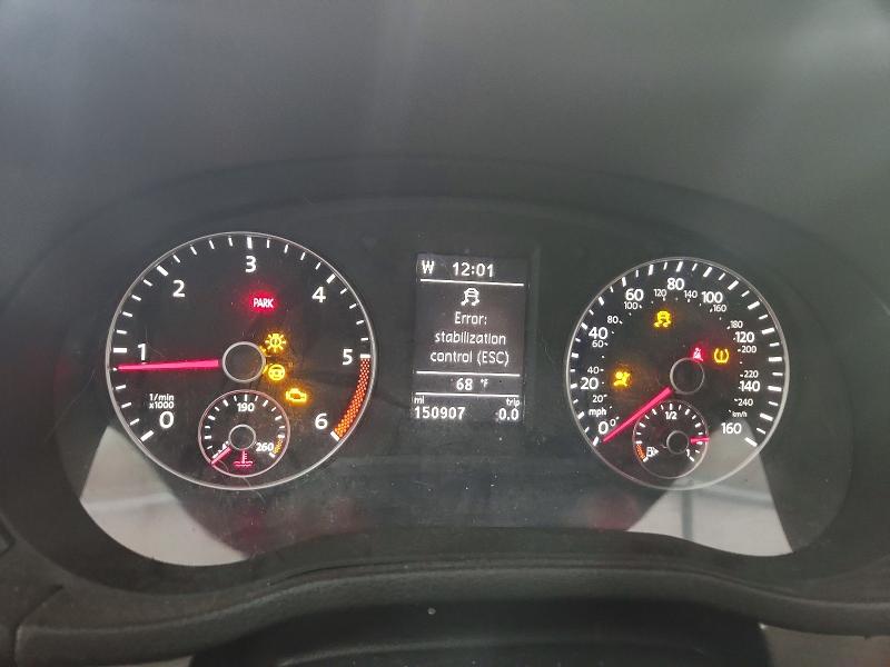 Снимка 9 от търг – 2015 VOLKSWAGEN PASSAT с VIN 1VWBV7A38FC016317
