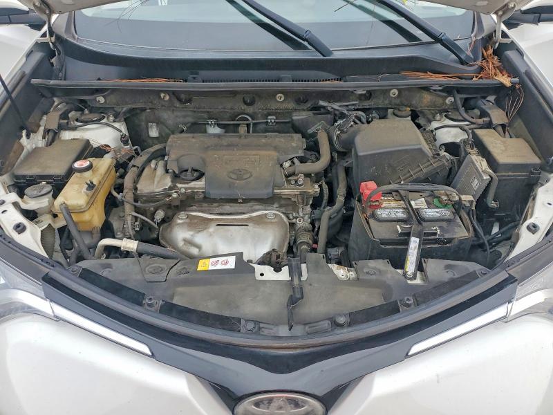 Photo 12 from auction – 2017 TOYOTA RAV4 with VIN JTMWFREV4HD107168